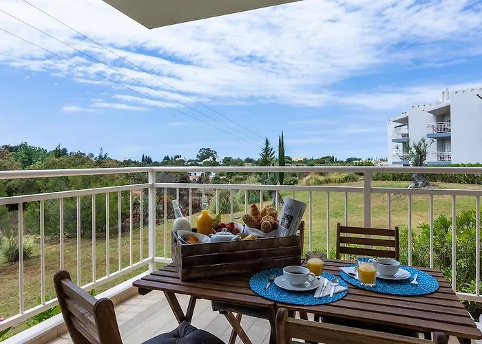 Placid Village アパート *